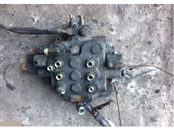 Hydraulic valve JCB