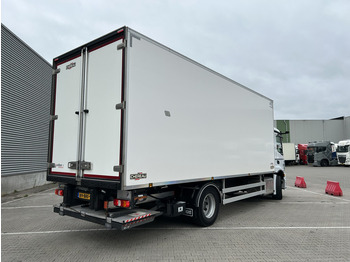 Refrigerator truck Mercedes-Benz Actros 2124 / Carrier Koeler -30 gr / Cheraeu / Laadklep / APK 11-26: picture 2