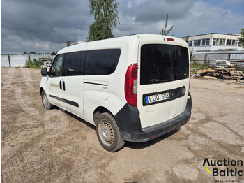 Small van Fiat Doblò: picture 4