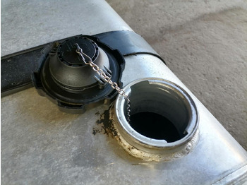 Fuel tank for Truck Volvo Kütusepaak 310L 20504488: picture 3