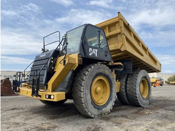 Rigid dumper/ Rock truck CATERPILLAR 777F