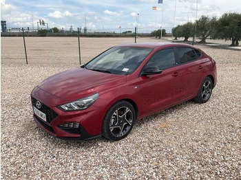 Car HYUNDAI