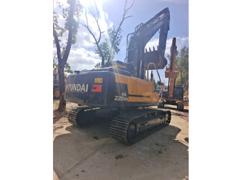 Crawler excavator HYUNDAI HX220HD WITH 4 CAMERAS: picture 3