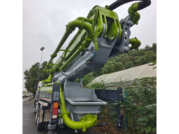 Concrete pump truck ZOOMLION ZLJ5336THBSE: picture 5