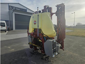 Tractor mounted sprayer HARDI