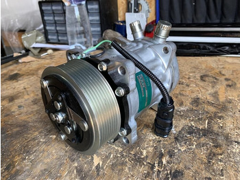 A/C compressor NEOPLAN