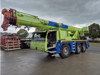 Mobile crane LIEBHERR LTM 1050-3.1