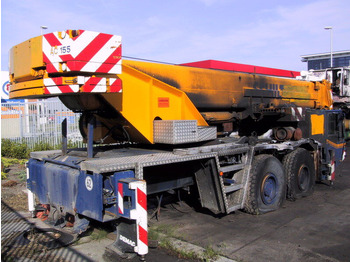 Mobile crane TEREX