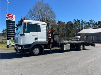 Autotransporter truck MAN TGL 12.240