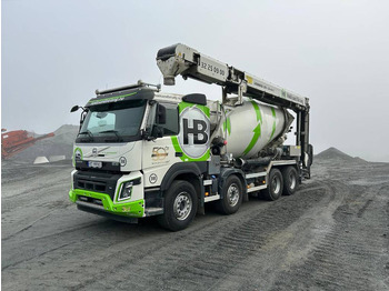 Concrete mixer truck VOLVO FMX 540