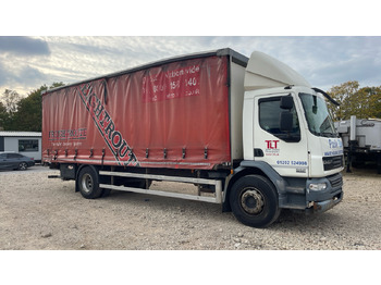 Curtainsider truck DAF LF 55 220