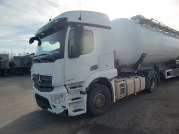 Tractor unit MERCEDES-BENZ Actros 1840