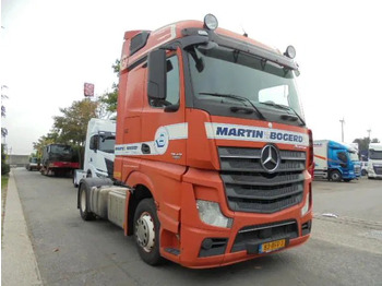 Tractor unit Mercedes-Benz Actros 1840 EURO 6: picture 3 Tractor unit Mercedes-Benz Actros 1840 EURO 6: picture 3