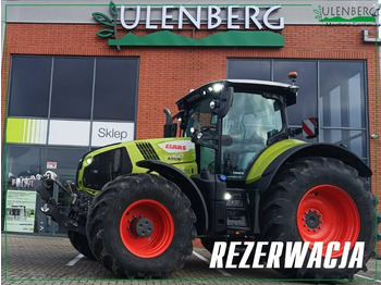 Farm tractor CLAAS Axion 830