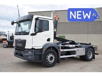 Hook lift truck MAN TGM 18.320