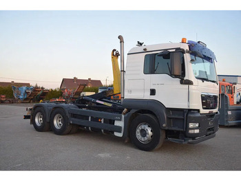 Hook lift truck MAN TGS 26.400