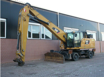 Waste/ Industry handler CATERPILLAR MH3024