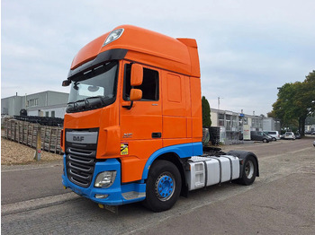 Tractor unit DAF XF 460