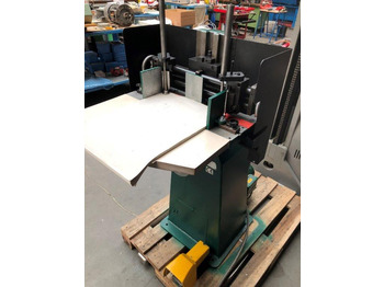 Binding machine