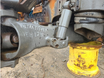 Front axle VALTRA
