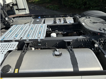 Tractor unit Volvo Volvo FH 500 4x2 ACC I-PARK COOL NEW MODEL FH 500 4x2: picture 5 Tractor unit Volvo Volvo FH 500 4x2 ACC I-PARK COOL NEW MODEL FH 500 4x2: picture 5