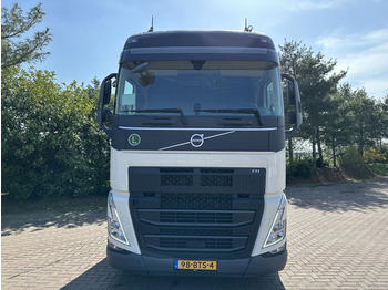 Tractor unit Volvo Volvo FH 500 4x2 ACC I-PARK COOL NEW MODEL FH 500 4x2: picture 2 Tractor unit Volvo Volvo FH 500 4x2 ACC I-PARK COOL NEW MODEL FH 500 4x2: picture 2