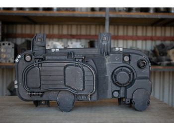 Headlight for Truck MERCEDES-BENZ HEADLIGHT - DRIVER: picture 2 Headlight for Truck MERCEDES-BENZ HEADLIGHT - DRIVER: picture 2