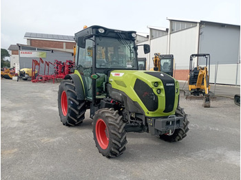 New Farm tractor Claas Nexos 220 L: picture 1