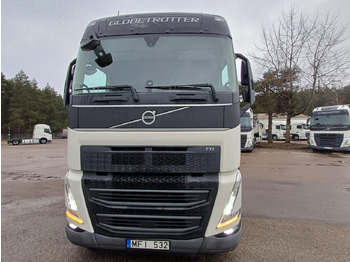 Tractor unit VOLVO FH 500