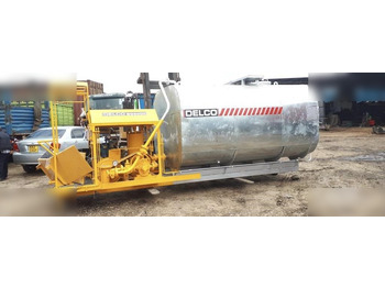 Asphalt distributor DELCO