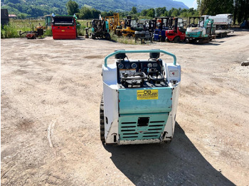 Compact track loader Bobcat MT55 MINI CHARGEUSE SKID A CHENILLE: picture 3