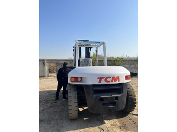 Diesel forklift TCM FD100: picture 3