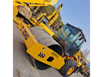 Compactor XCMG XS143J road roller: picture 3 Compactor XCMG XS143J road roller: picture 3