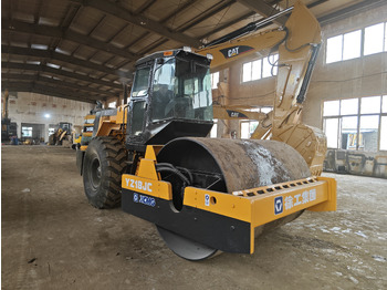 Road roller XCMG