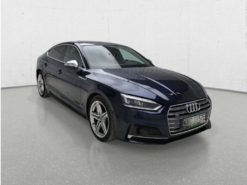 Car AUDI