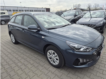 Car HYUNDAI