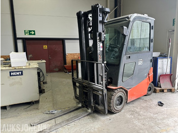 Material handling equipment TOYOTA