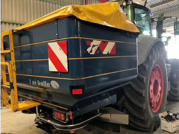 Fertilizer spreader BOGBALLE