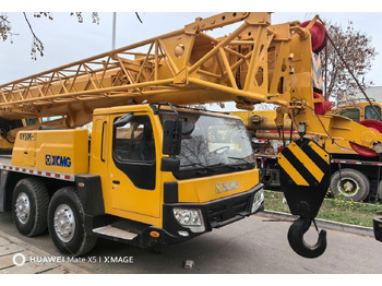 Mobile crane XCMG: picture 2