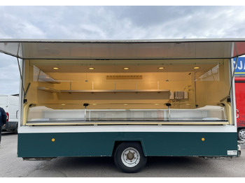 Vending trailer
