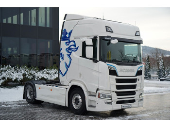 Tractor unit SCANIA R 450