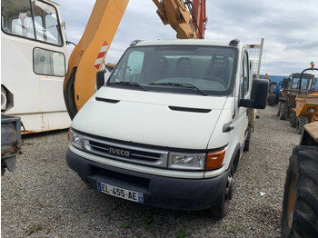 Tipper van IVECO