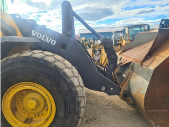 Wheel loader Volvo L 120 E: picture 3