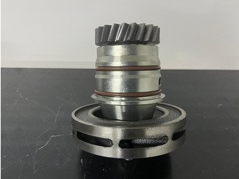 New Engine and parts Liebherr Nieuwe waterpomp water pomp D 924 T I E: picture 2