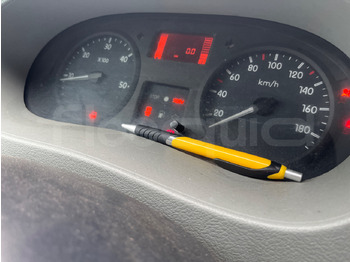 Lease a  Nissan Interstar Nissan Interstar: picture 3