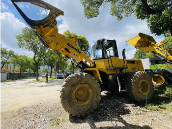Wheel loader KOMATSU WA320-8