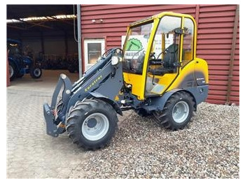 Compact loader EUROTRAC