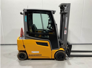 Electric forklift JUNGHEINRICH EFG