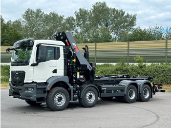 Hook lift truck, Crane truck MAN TGS 35.520 8x4  Abrollkipper + Kran HIAB 658E6: picture 3