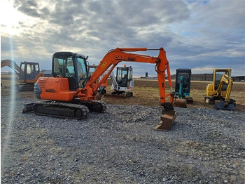 Mini excavator Case CX50 kallistajalla: picture 4